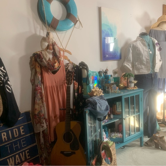 Meet your Posher, Bobby - Picture 6 of 14